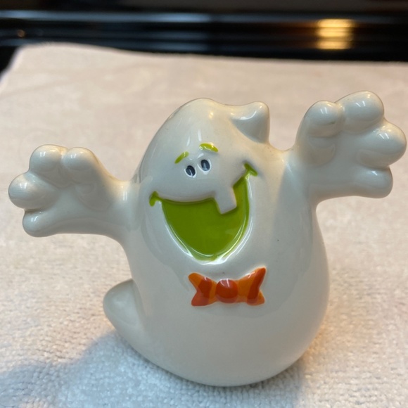 Salt & pepper shakers - Picture 4 of 4